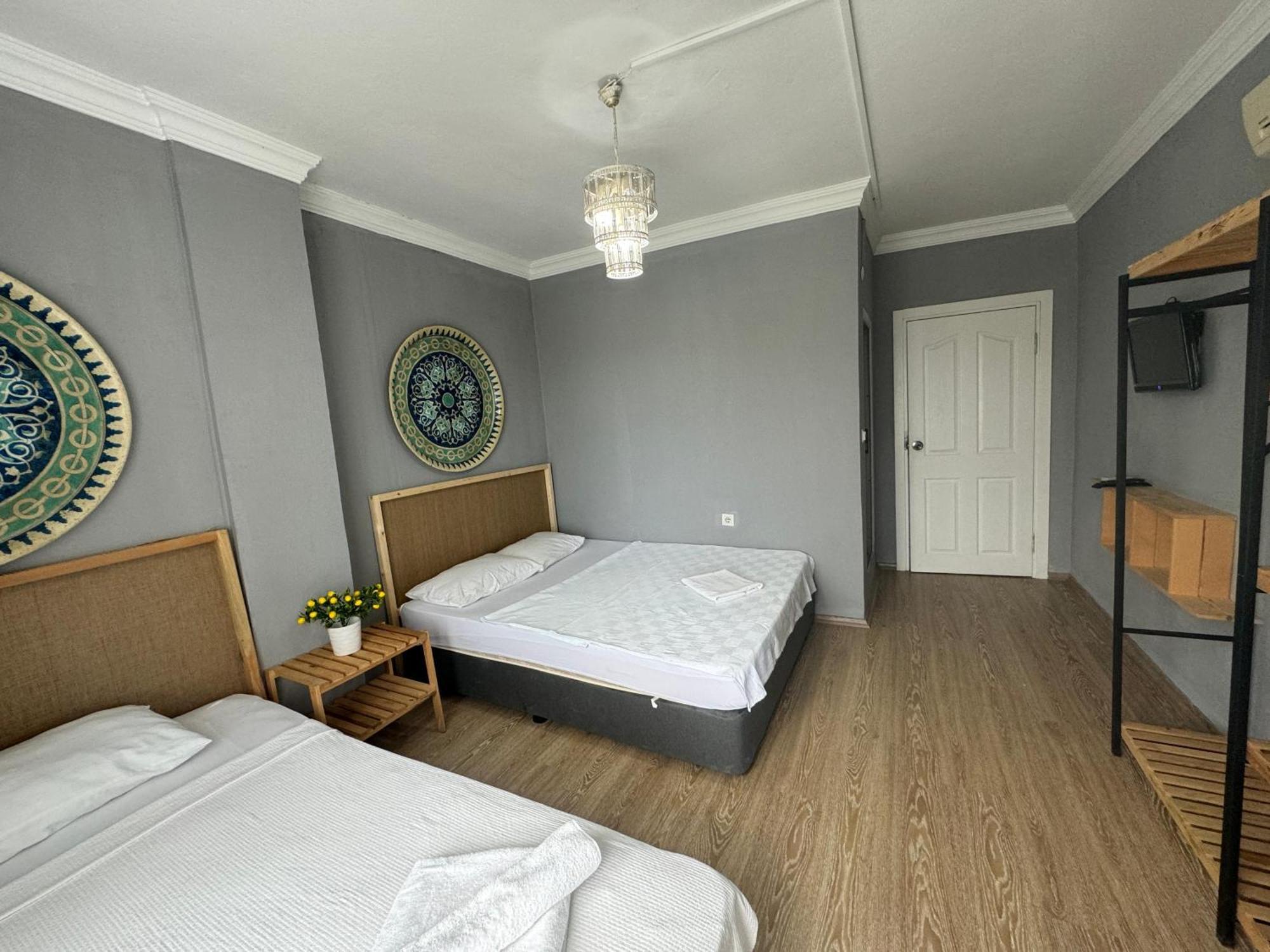 Gueler Butik Hotel أنطاليا الغرفة الصورة
